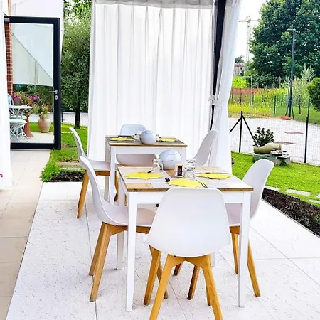 فندق مبيت وإفطار Stella Del Garda 4*