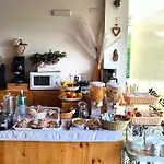 Stella Del Garda 4* Λατζίζε
