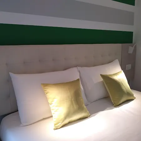 Stella Del Garda 4* לאזיסה