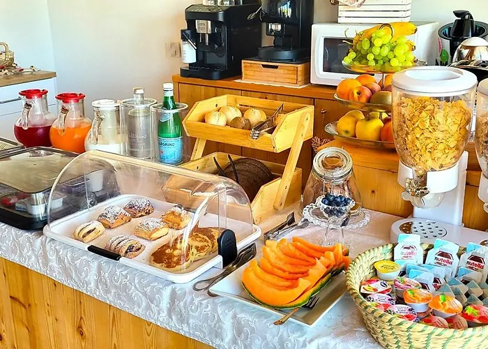 Stella Del Garda Couette-café 4*