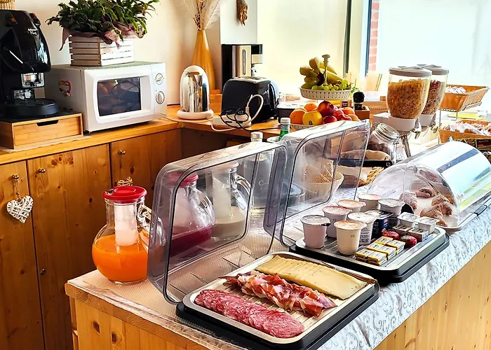 Stella Del Garda Couette-café 4*